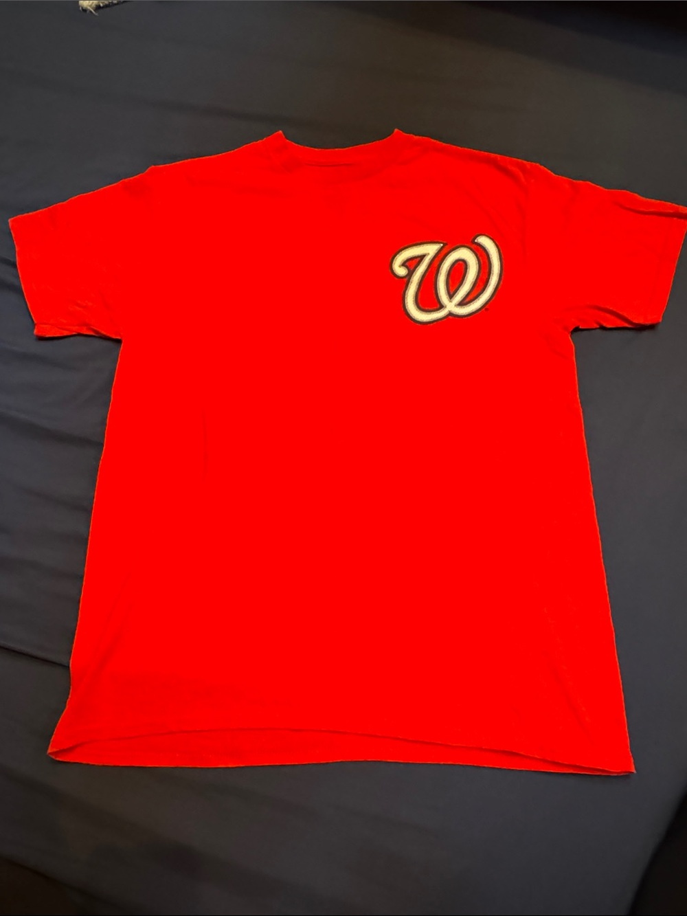 Washington Nationals t-shirt size medium